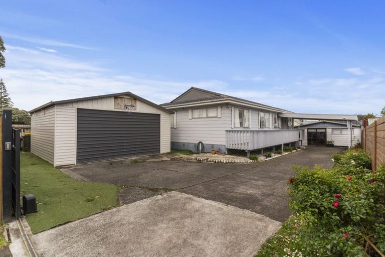 Photo of property in 369 Bucklands Beach Road, Bucklands Beach, Auckland, 2012