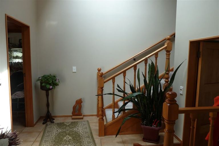 Photo of property in 36 Rewa Rewa Valley, Tairua, 3508