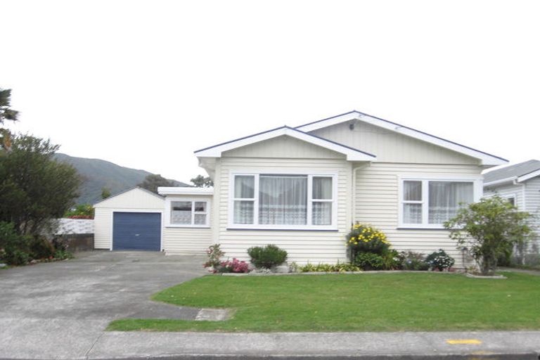 Photo of property in 24 Trinity Avenue, Epuni, Lower Hutt, 5011