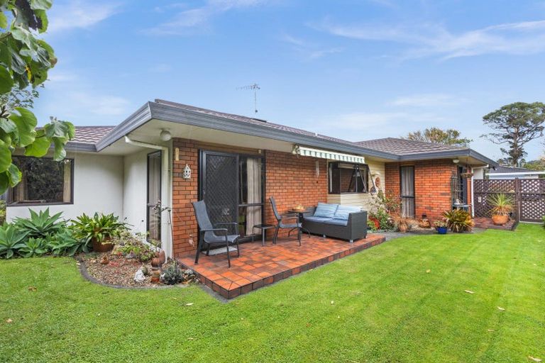 Photo of property in 18a Otatara Road, Taradale, Napier, 4112