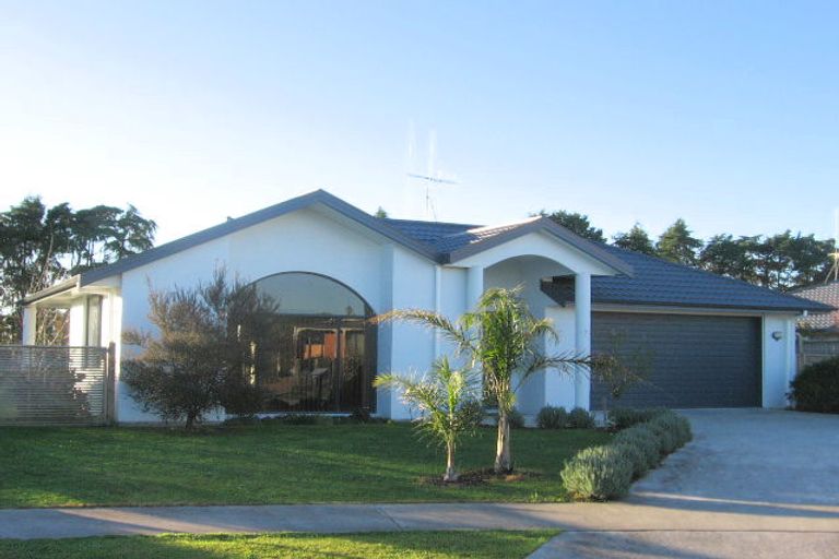 Photo of property in 15 Killegray Close, Flagstaff, Hamilton, 3210