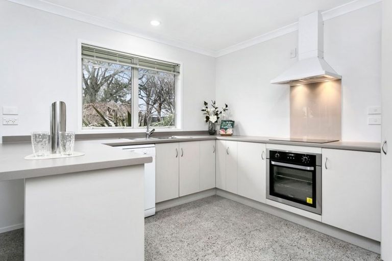 Photo of property in 16 Frame Street, Leamington, Cambridge, 3432