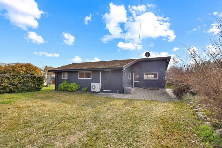 Photo of property in 19 Omarama Avenue, Omarama, 9412