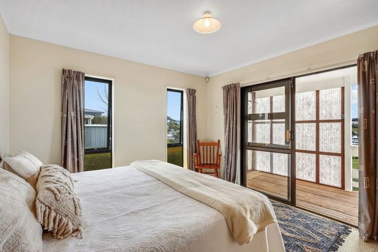 Photo of property in 18 Cullen Street, Mangawhai Heads, Mangawhai, 0505