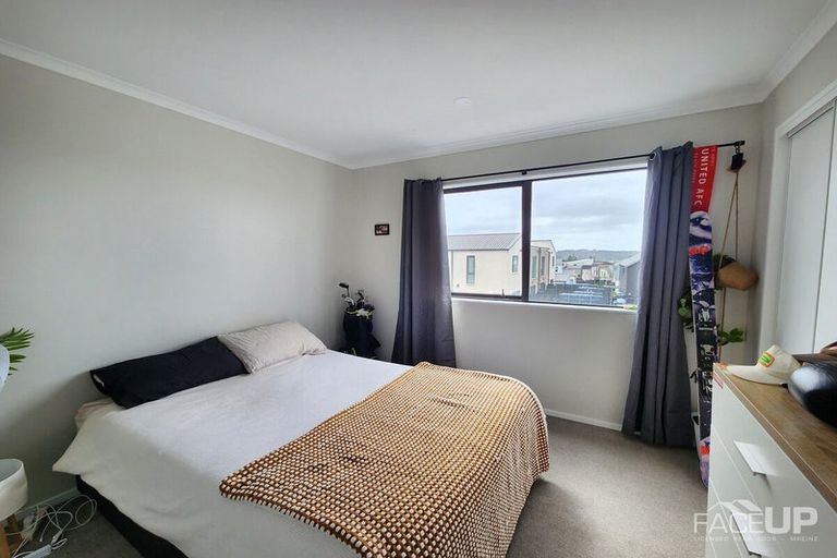 Photo of property in 48 Clark Road, Hobsonville, Auckland, 0616