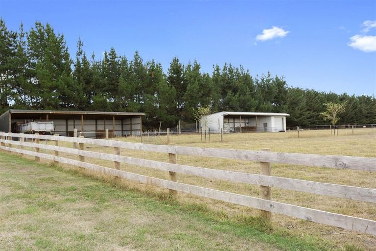 Photo of property in 53 Swamp Road, Loburn, Rangiora, 7472