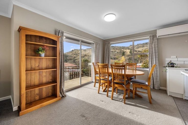 Photo of property in 2 Ancrum Street, Roxburgh, 9500