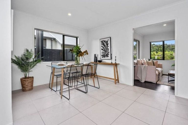 Photo of property in 8 Double Bay Road, Pyes Pa, Tauranga, 3112