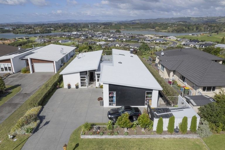 Photo of property in 16 Holyoake Terrace, Omokoroa, 3114