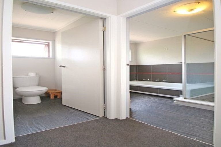 Photo of property in 32 Westbourne Avenue, Pomare, Rotorua, 3015
