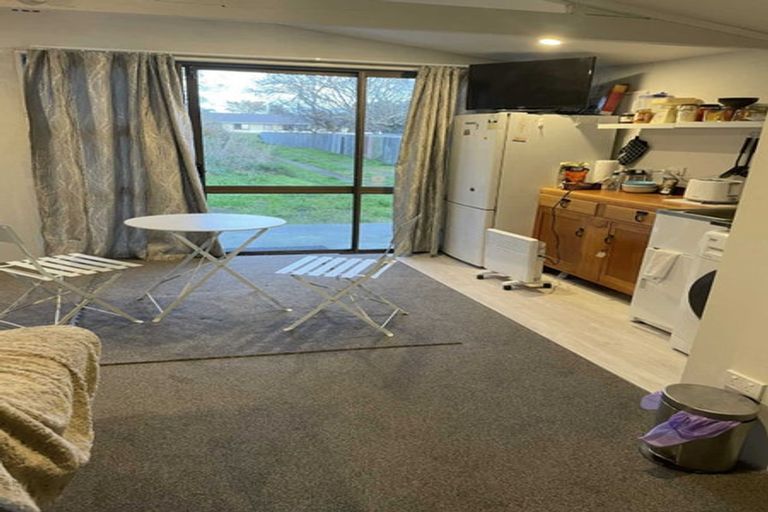 Photo of property in 10a Howe Street, Foxton, 4814