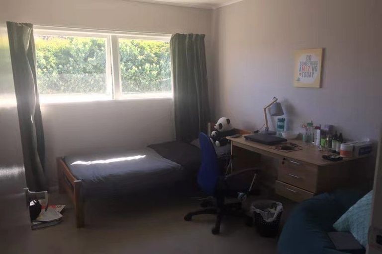 Photo of property in 75 Knighton Road, Hillcrest, Hamilton, 3216