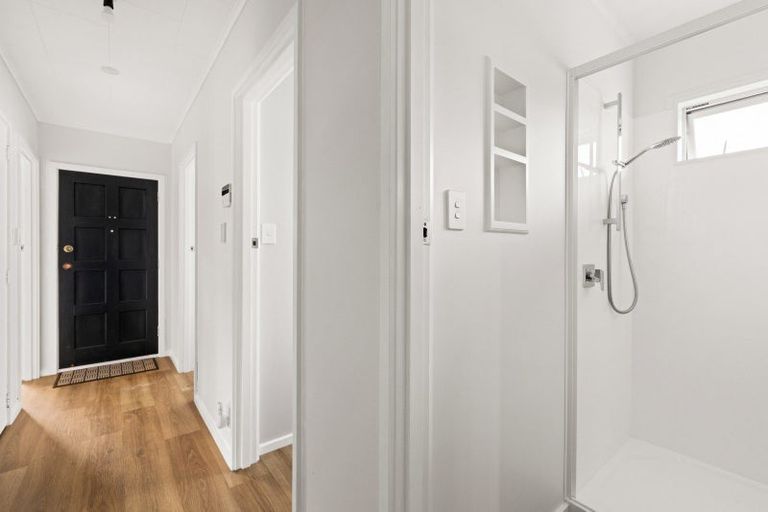 Photo of property in 110 Avondale Road, Taradale, Napier, 4112