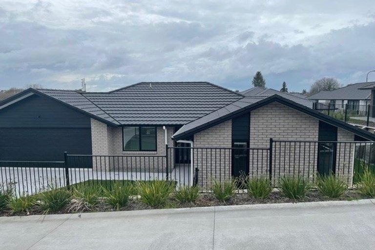 Photo of property in 4 Tangata Way, Omokoroa, 3114