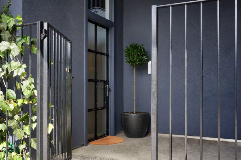 Photo of property in 9a Waghorne Street, Ahuriri, Napier, 4110