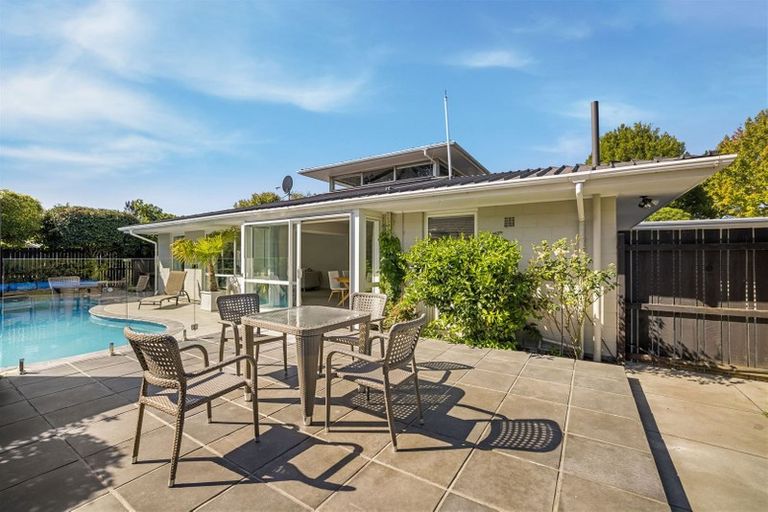 Photo of property in 9 Hanover Place, Ilam, Christchurch, 8041