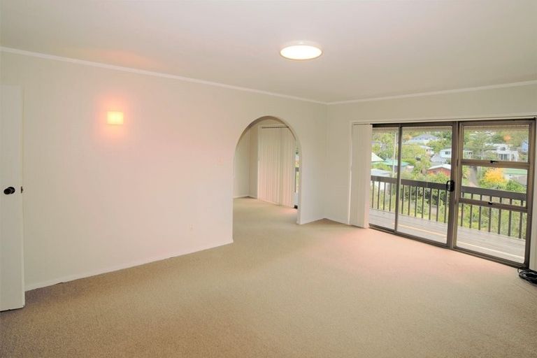 Photo of property in 1/723 Beach Road, Browns Bay, Auckland, 0630