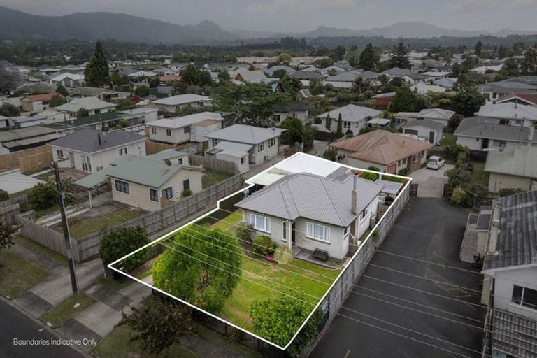 Photo of property in 50 Beach Road, Katikati, 3129