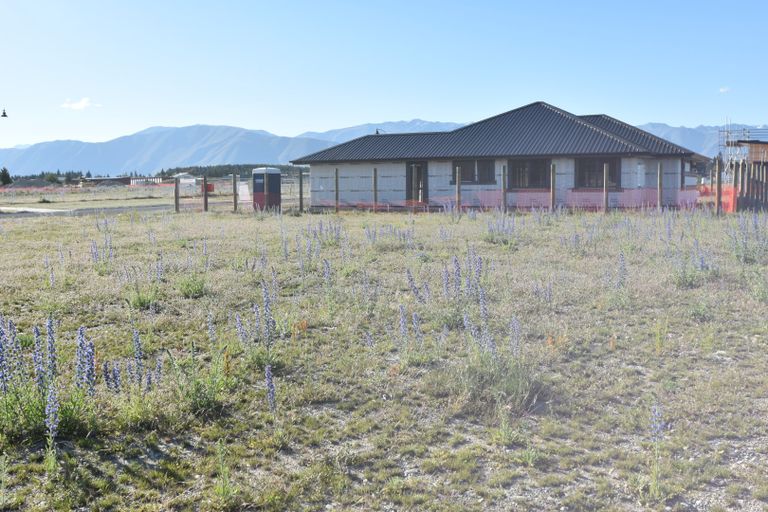 Photo of property in 8 Aoraki Crescent, Twizel, 7901