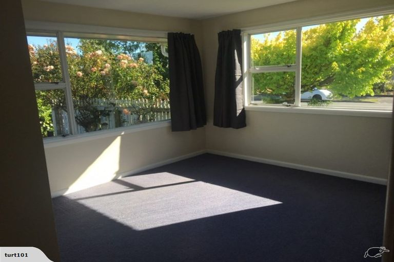 Photo of property in 32 Erica Street, Papanui, Christchurch, 8053