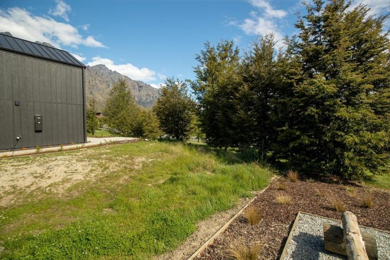Photo of property in 17 Soudley Court, Jacks Point, Queenstown, 9371