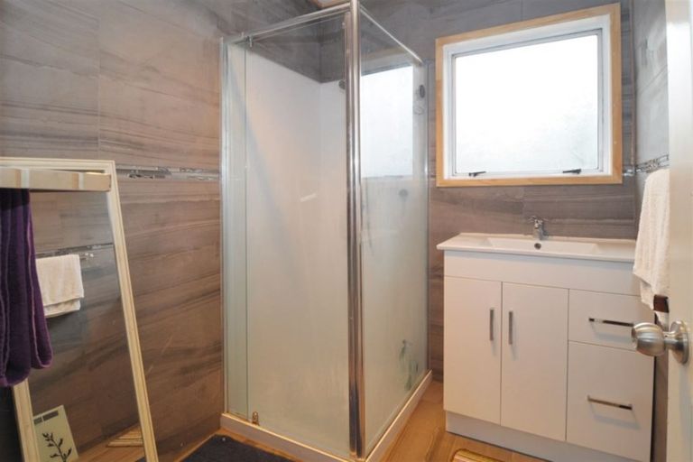 Photo of property in 38 Alidade Place, Massey, Auckland, 0614