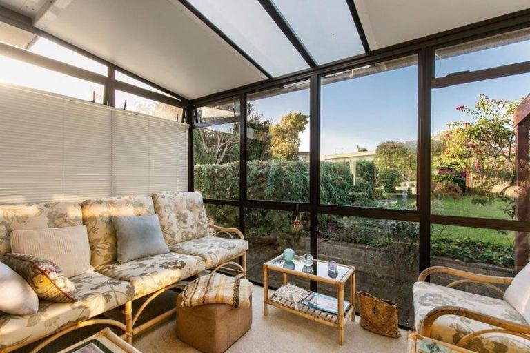 Photo of property in 19 Bramley Drive, Farm Cove, Auckland, 2012