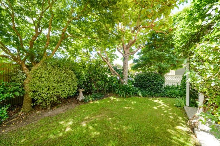 Photo of property in 12 Astrid Court, Awapuni, Palmerston North, 4412