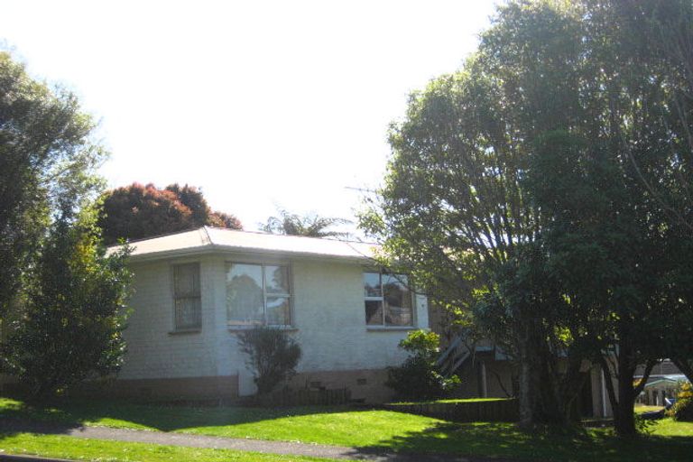 Photo of property in 39 Maratahu Street, Westown, New Plymouth, 4310