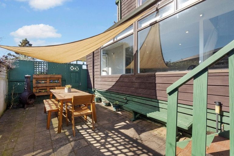 Photo of property in 44 Lansdowne Crescent, Glenview, Hamilton, 3206