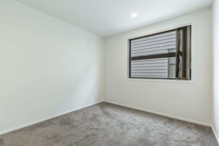 Photo of property in 31 Tapuwae Way, Mangere Bridge, Auckland, 2022