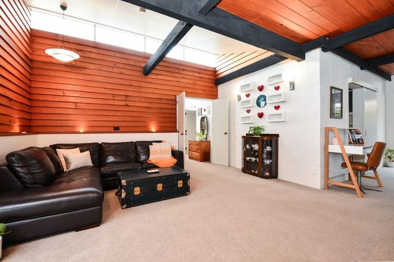 Photo of property in 27 Balfour Crescent, Riverlea, Hamilton, 3216