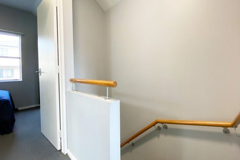 Photo of property in 40 Kirikiri Lane, East Tamaki, Auckland, 2013