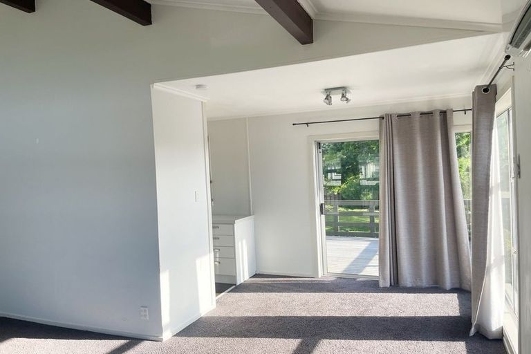 Photo of property in 202 Manuka Road, Bayview, Auckland, 0629