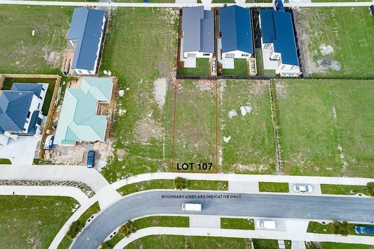 Photo of property in 22 Jane Maree Road, Kumeu, 0810