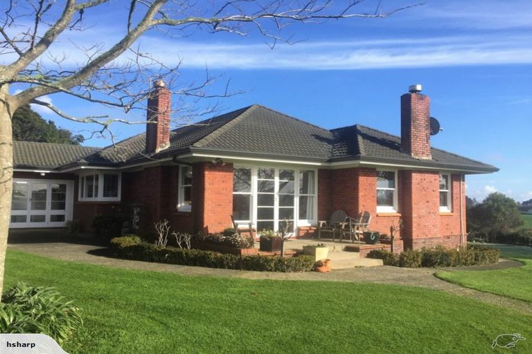 Photo of property in 369 Glenbrook Station Road, Glenbrook, Waiuku, 2681