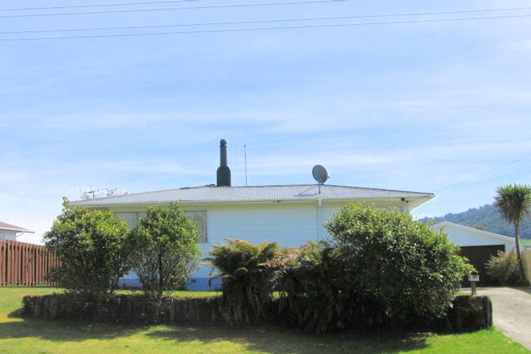 Photo of property in 22 Pedlar Street, Mangakakahi, Rotorua, 3015