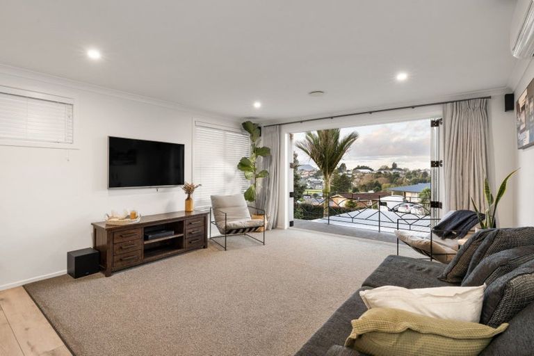 Photo of property in 33 Upland Street, Brookfield, Tauranga, 3110