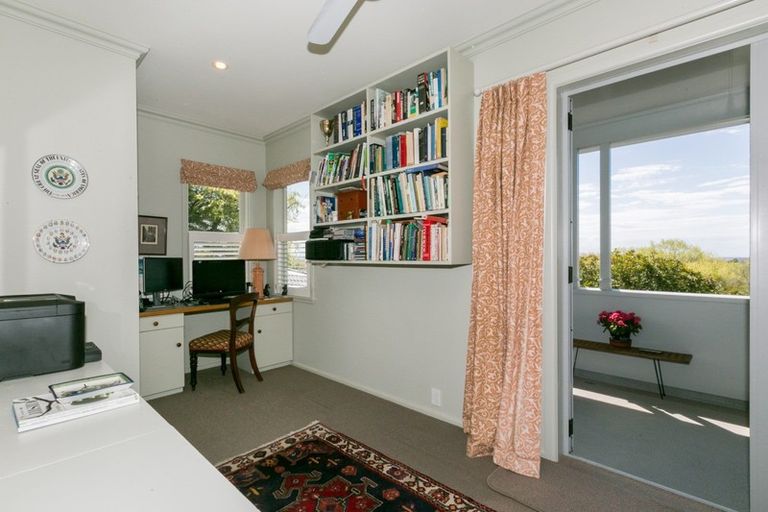 Photo of property in 27 Kopanga Road, Havelock North, 4130