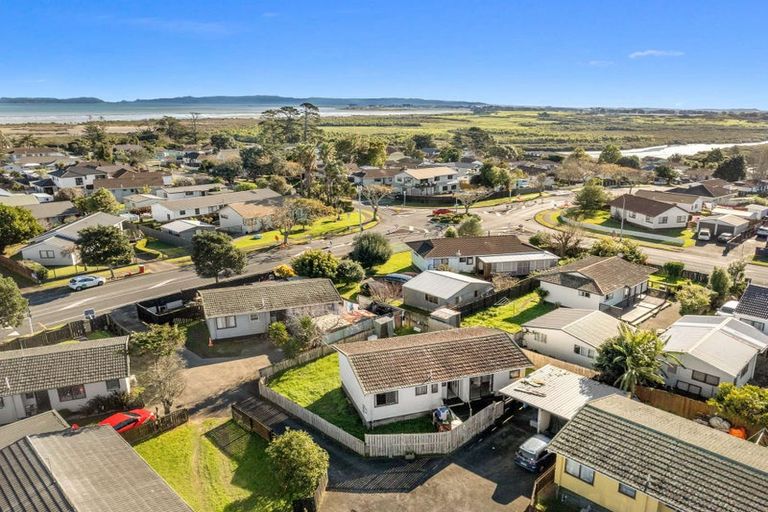 Photo of property in 3/114 Finlayson Avenue, Clendon Park, Auckland, 2103