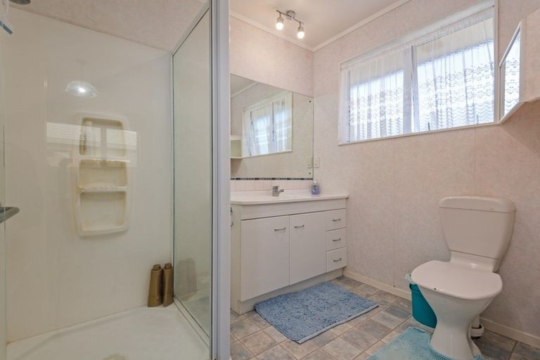 Photo of property in 4 Aspen Way, Kelvin Grove, Palmerston North, 4414