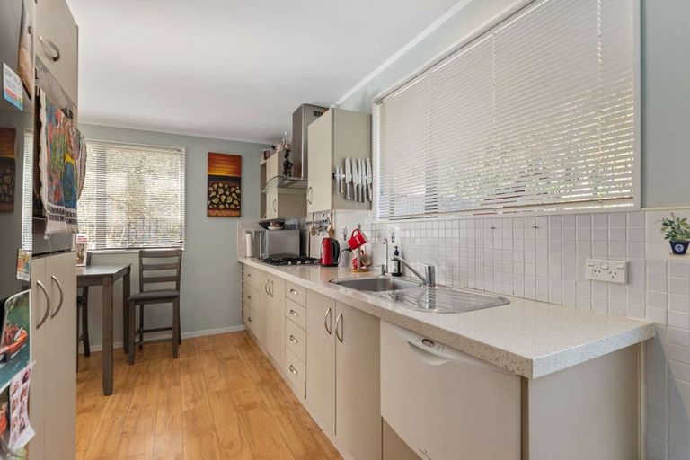 Photo of property in 115b Beach Road, Pahurehure, Papakura, 2113