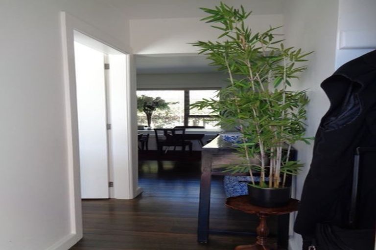 Photo of property in 1/183 Wairakei Road, Bryndwr, Christchurch, 8053