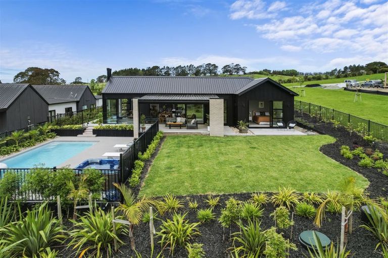 Photo of property in 49 Grayson Road, Wainui, Silverdale, 0992