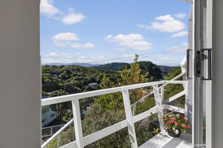 Photo of property in 2/22 Mccoll Street, Vogeltown, Wellington, 6021