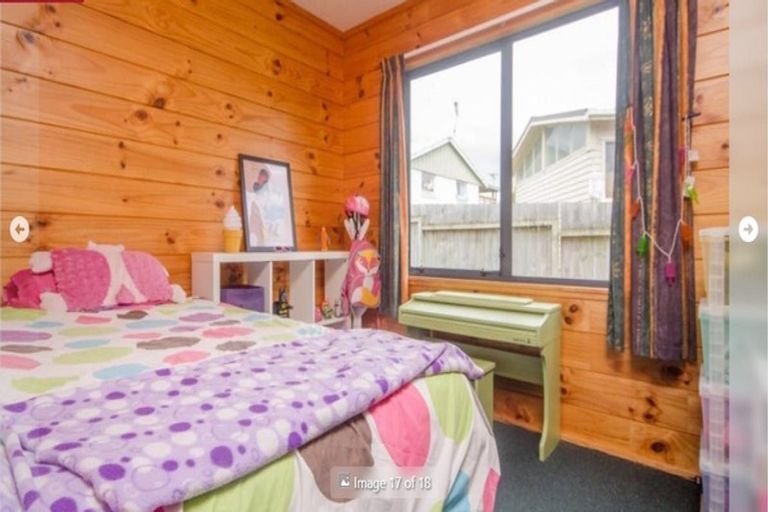 Photo of property in 42a Rimu Street, New Lynn, Auckland, 0600