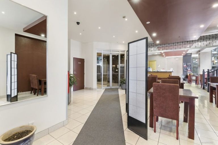 Photo of property in Terrace Heights Apartments, 12d/163 The Terrace, Wellington Central, Wellington, 6011