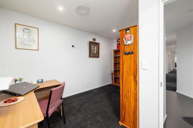 Photo of property in 9 Woodgrove Avenue, North New Brighton, Christchurch, 8083