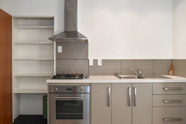 Photo of property in 6 Leinster Avenue, Mount Maunganui, 3116