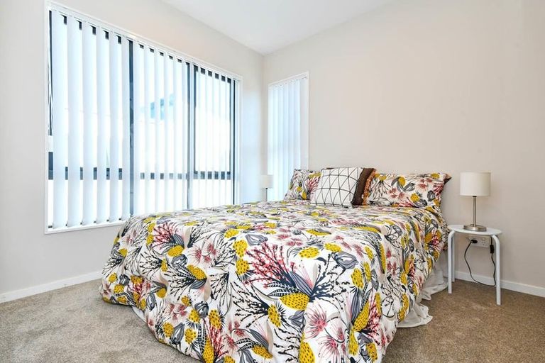 Photo of property in 2/27 Landscape Road, Papatoetoe, Auckland, 2025